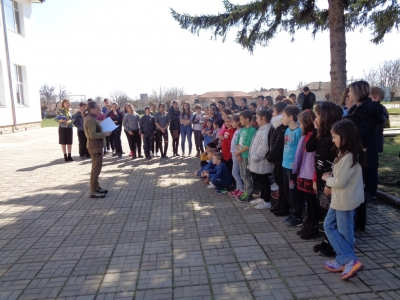 "Arboriculturist for a day" with children from "Hristo Botev" Primary School - Ostrovo village